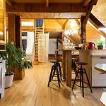 Rooftop 180m2 Loft With Private Sauna, Appartement *