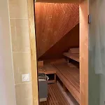 Rooftop 180m2 Loft With Private Sauna,