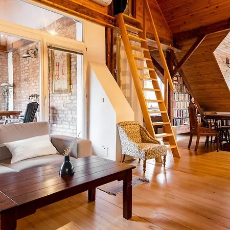 Rooftop 180m2 Loft With Private Sauna, ברטיסלאבה