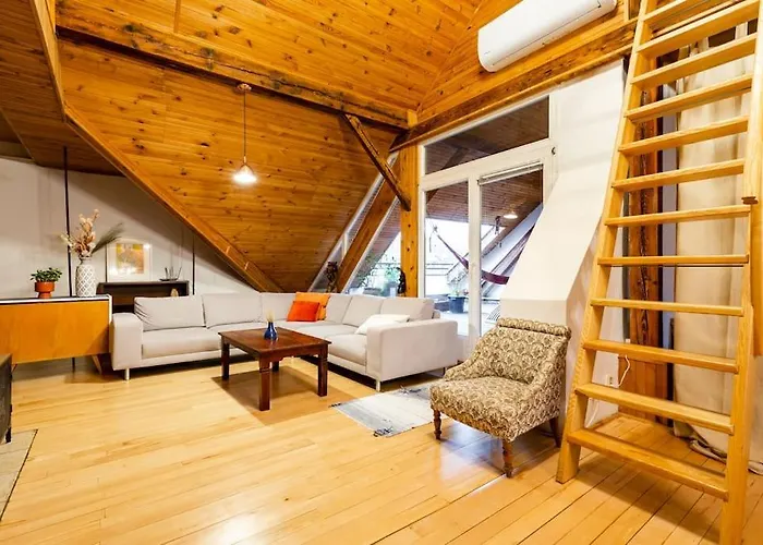 Rooftop 180m2 Loft With Private Sauna, 아파트 브라티슬라바