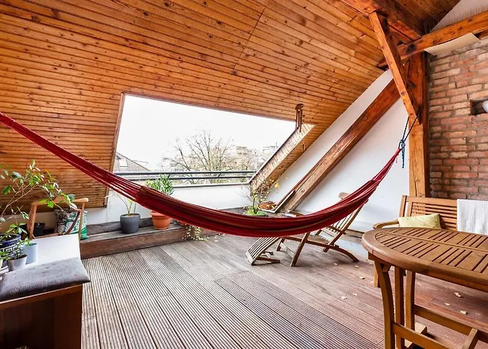 Rooftop 180m2 Loft With Private Sauna, Lägenhet