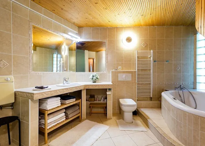 Rooftop 180m2 Loft With Private Sauna,