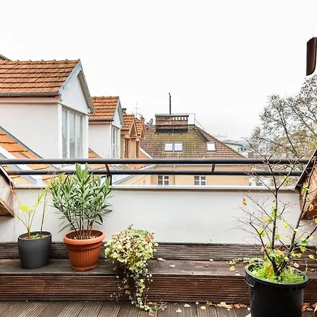 Rooftop 180m2 Loft With Private Sauna, Pressburg