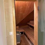 Rooftop 180m2 Loft With Private Sauna, Lejlighed